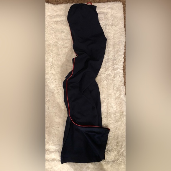 New balance, track pants, Size Medium zipper legs EUC - Picture 16 of 16